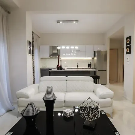 Erythrina #colony_deluxe_suite Thessaloniki